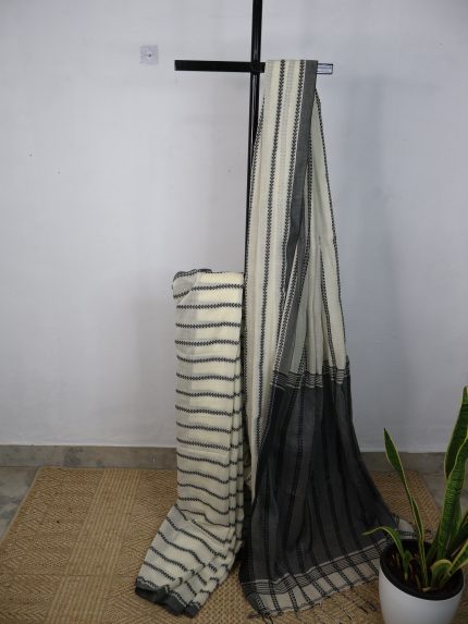 Black & Offwhite Bengal Mul Cotton Saree