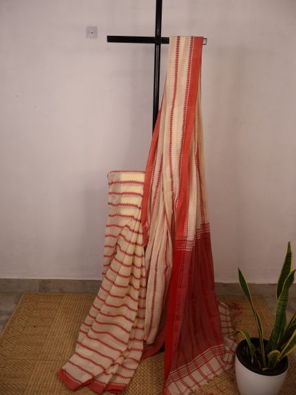 Red & Offwhite Bengal Mul Cotton Saree