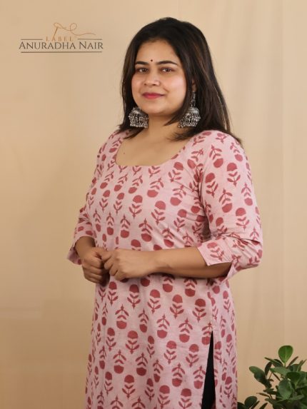 Light Pink Dabu Cotton kurti